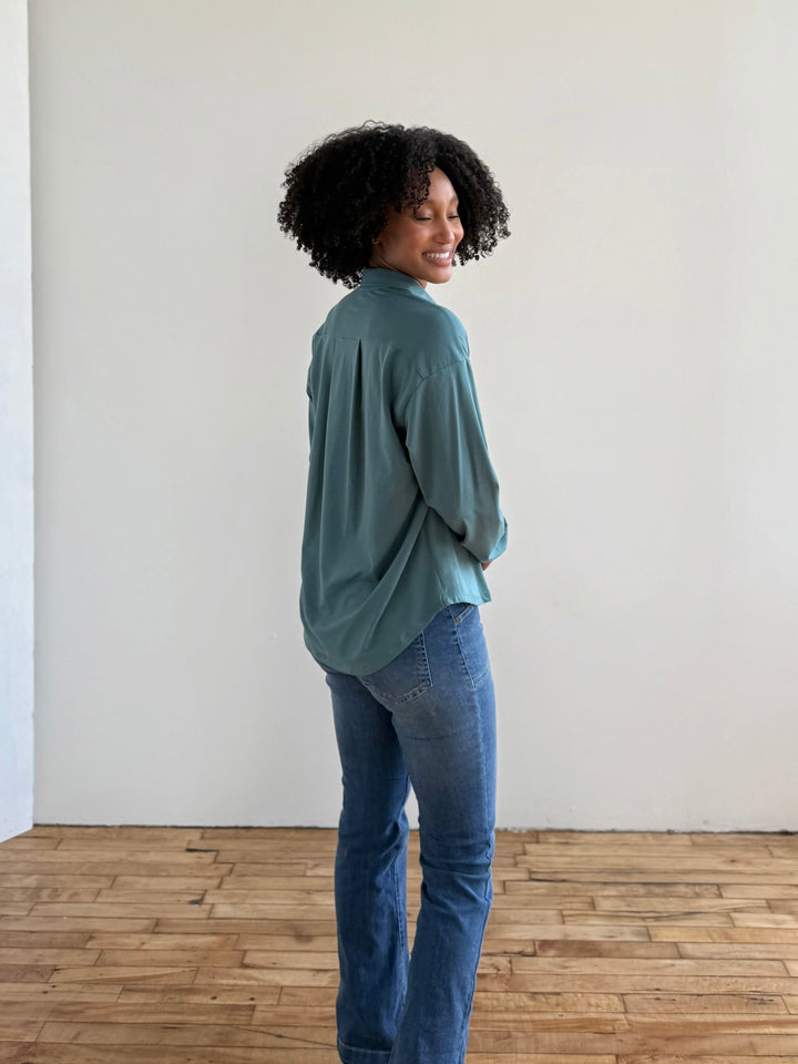 LINDSEY blouse in Dark Aqua