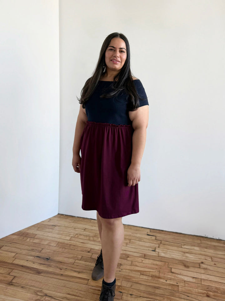 CAITLIN rib+jersey dress in Navy/Merlot