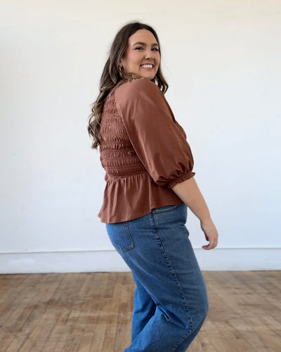 BEATRICE top in Cacao Brown