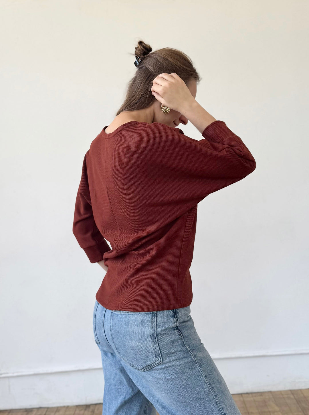 TENLEY waffle knit top in Cherrywood