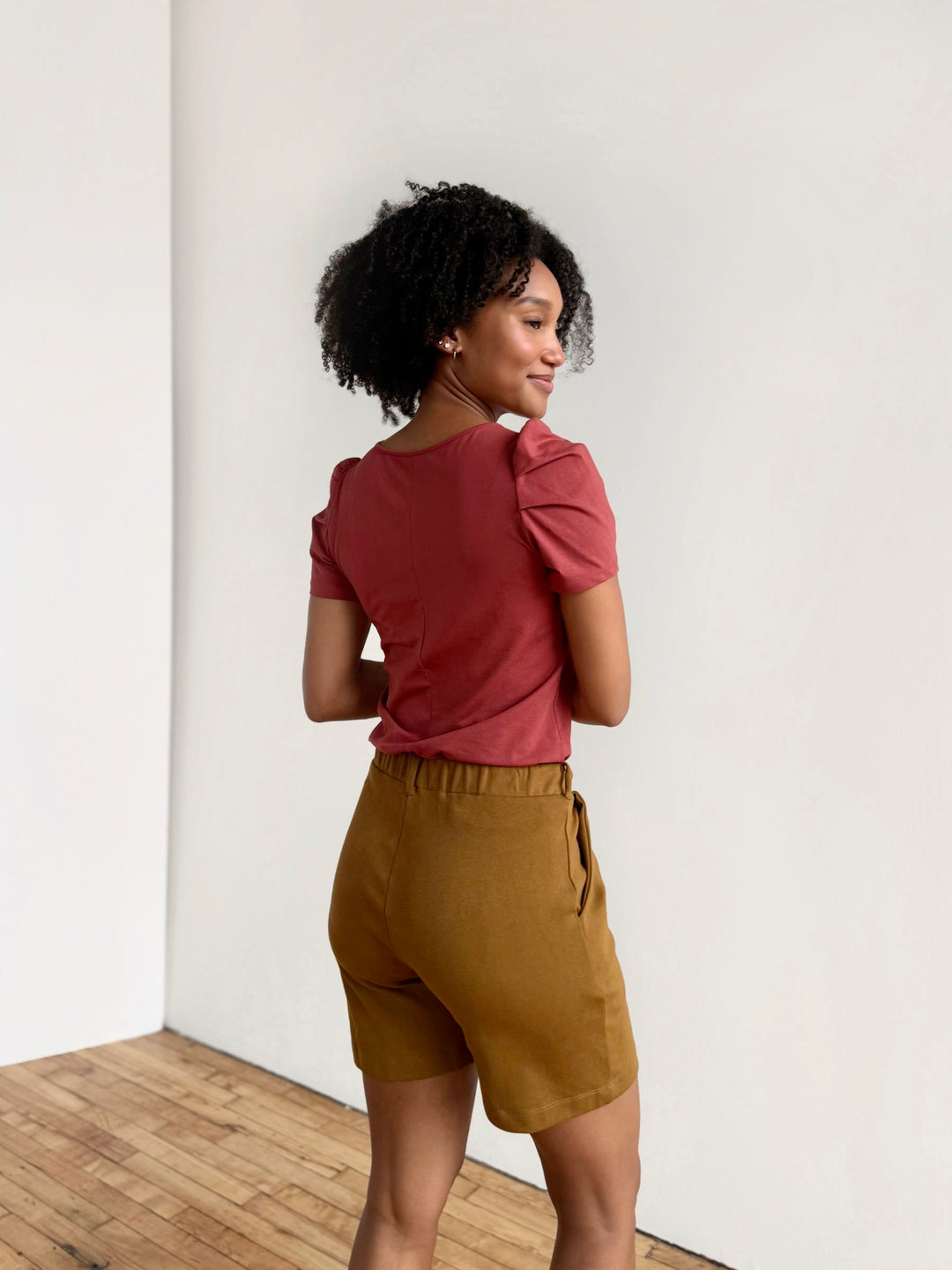 AVERIE heavy knit shorts in Warm Sienna