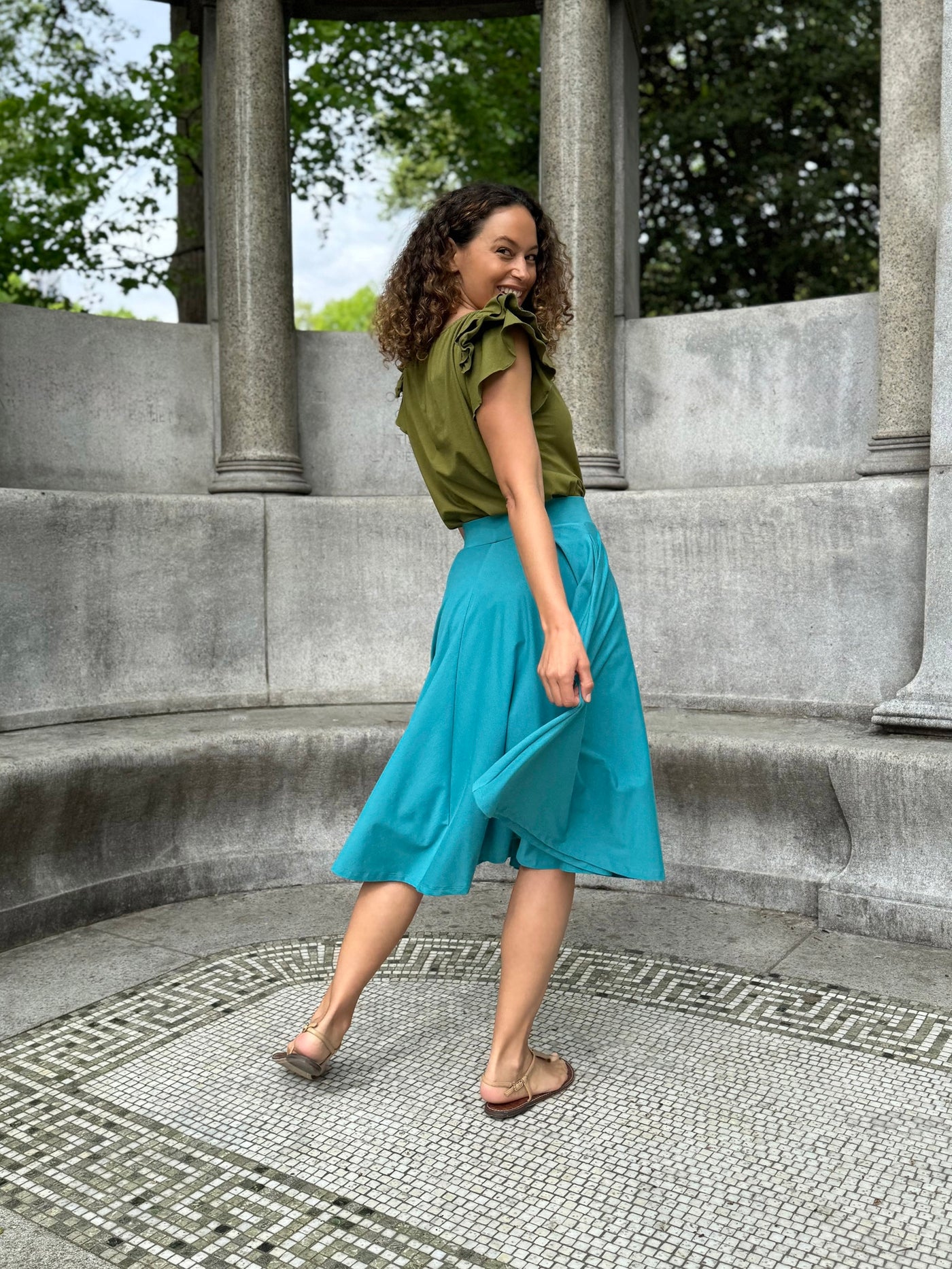 LILOU top in Olive Branch