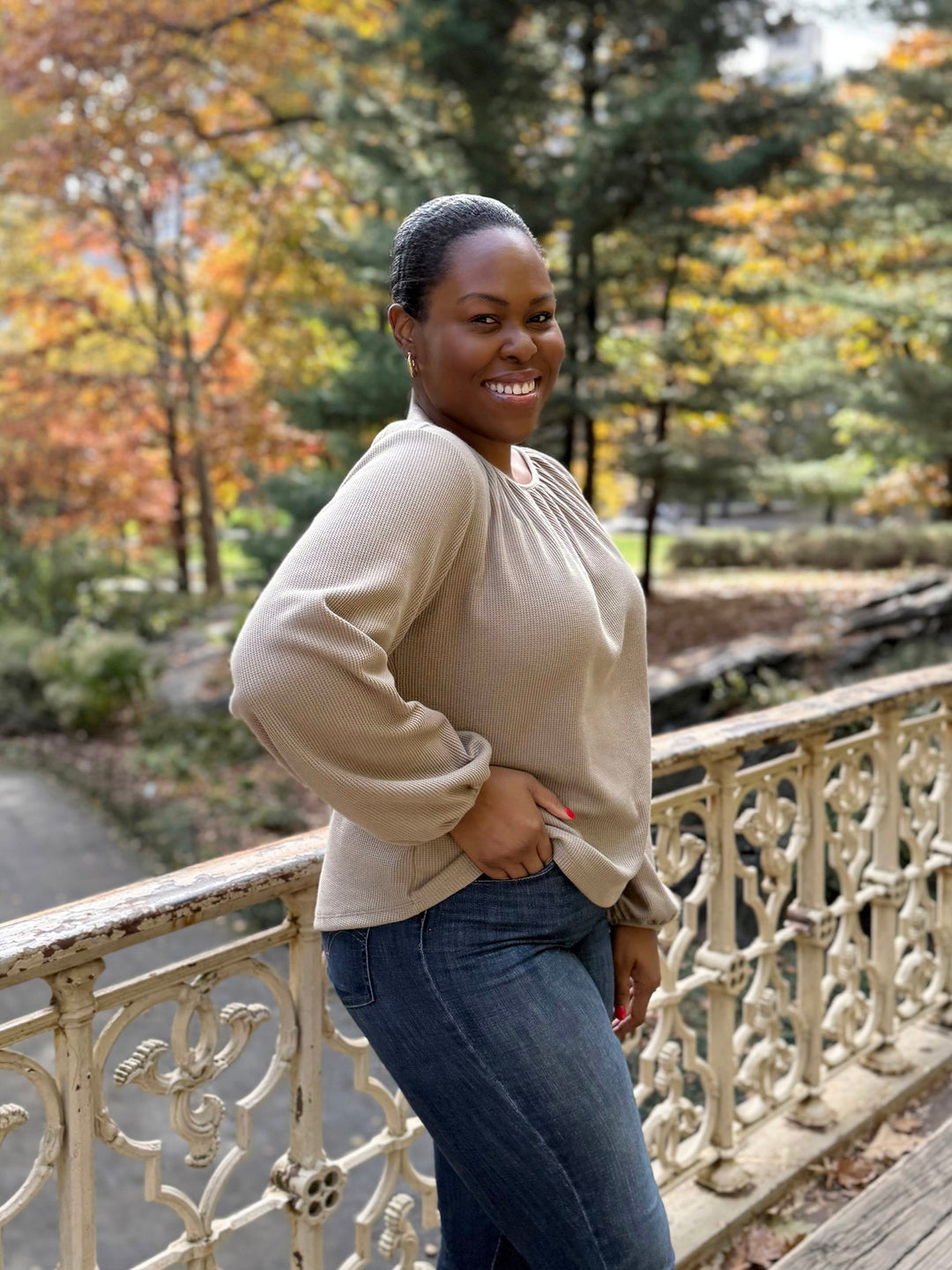 VIVIAN waffle knit top in Taupe Grey