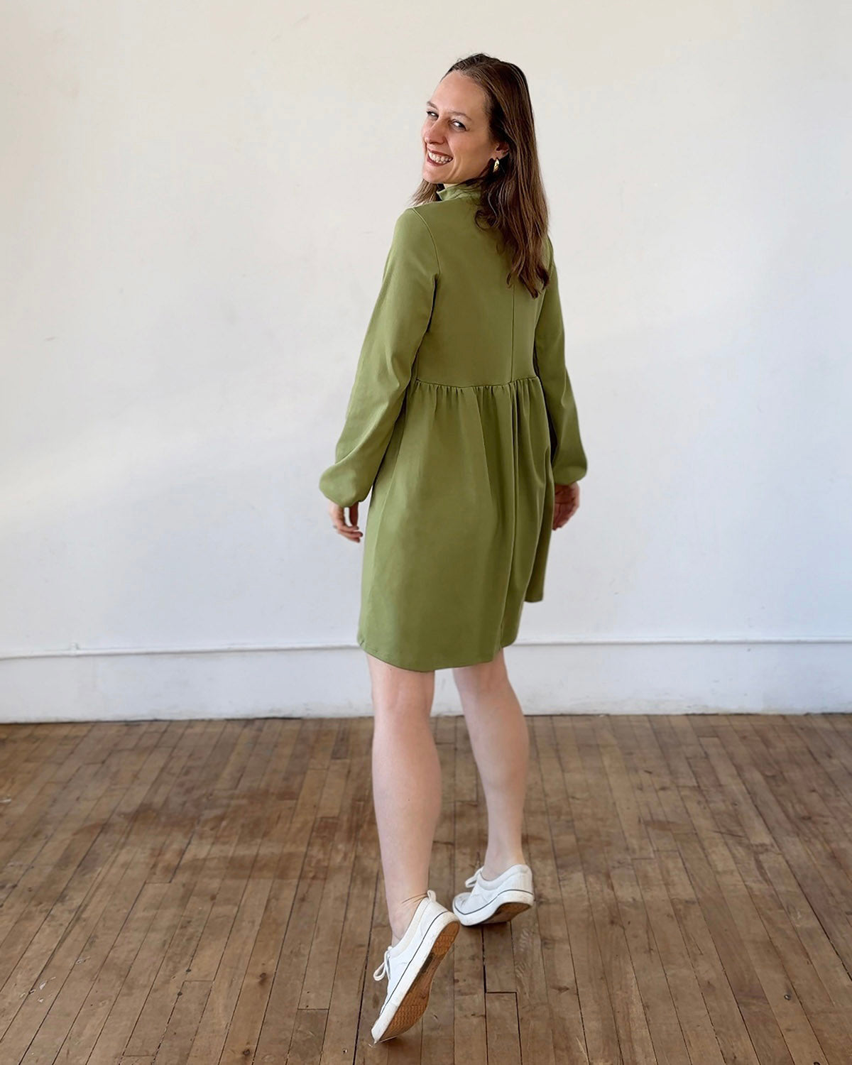 HELENE doubleknit dress in Grass Green