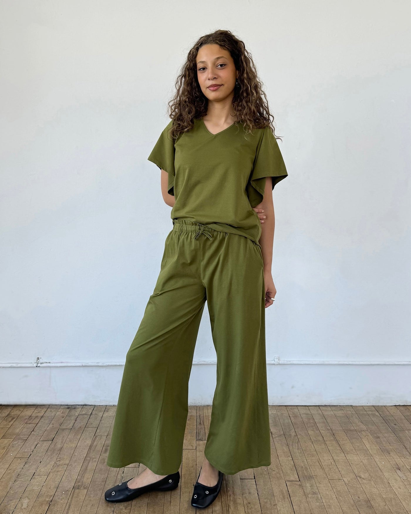 JOJO pants in Olive Branch