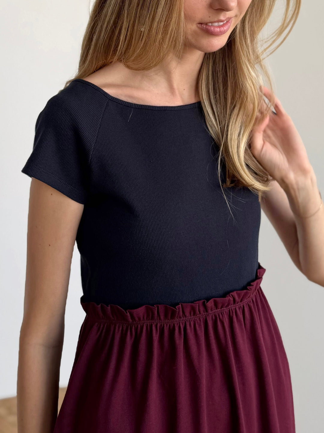 CAITLIN rib+jersey dress in Navy/Merlot