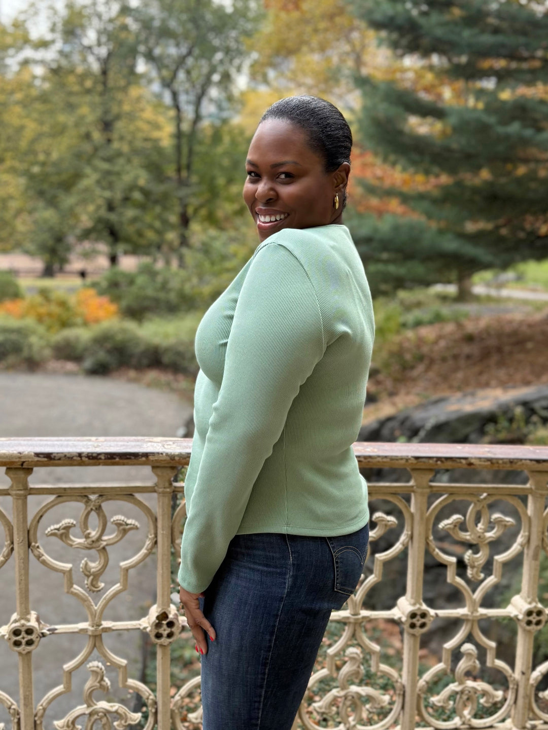 MALIA rib-knit top in Jade Leaf