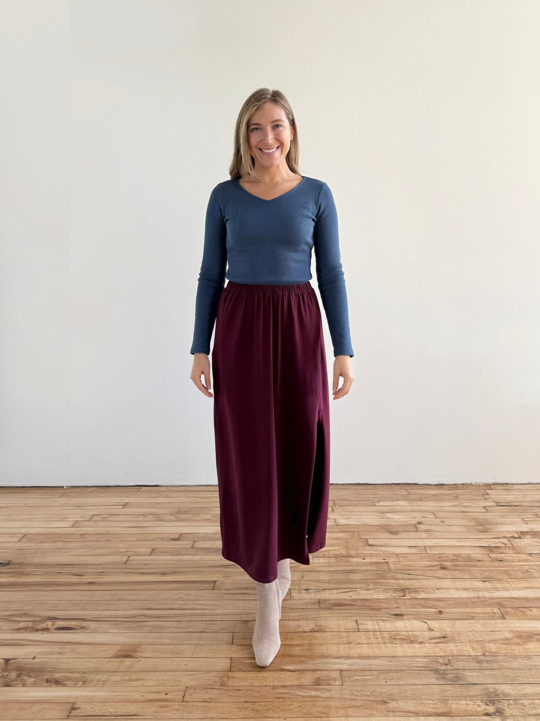 AMARA skirt in Merlot