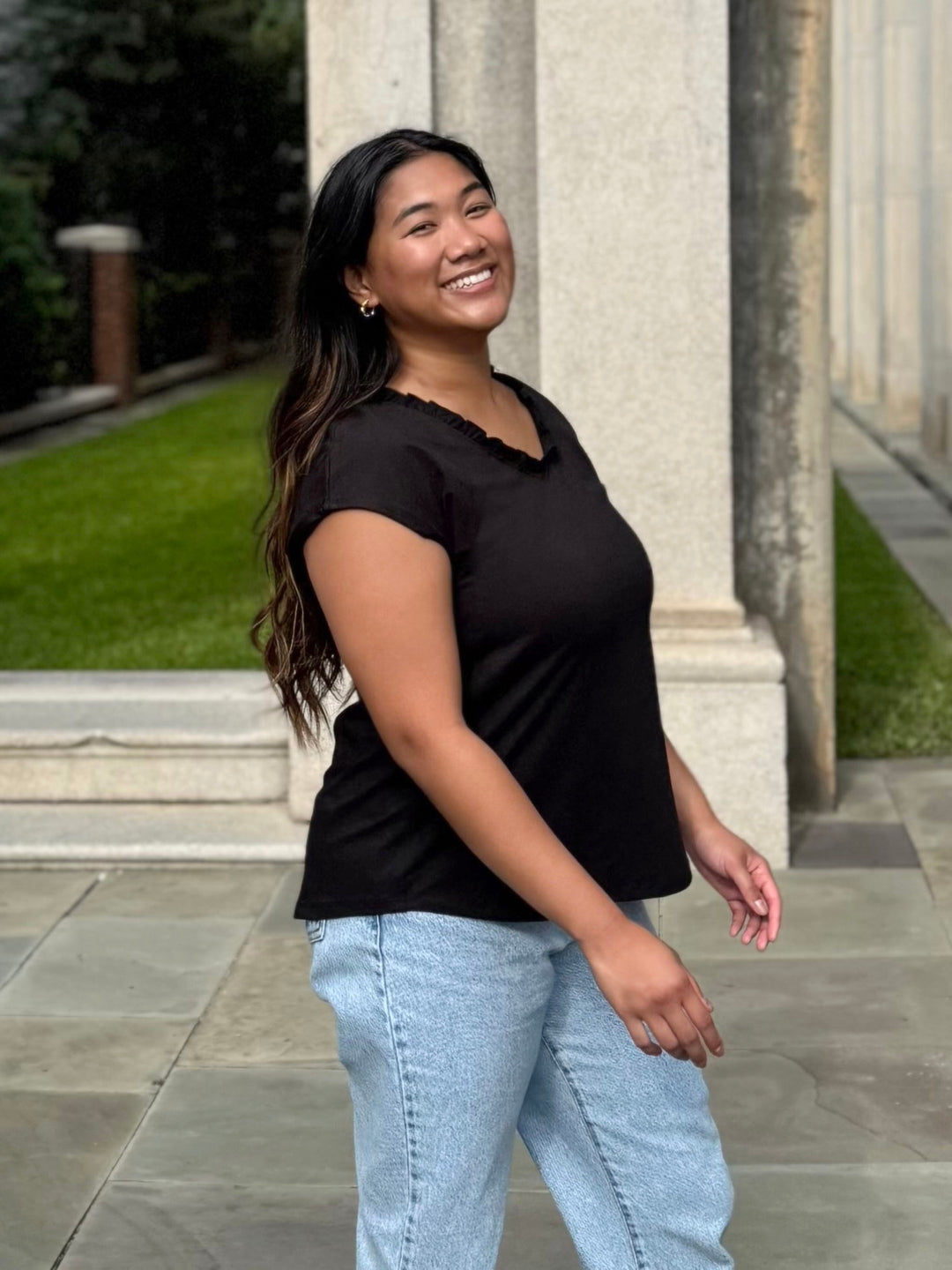 YAZMINE top in Black