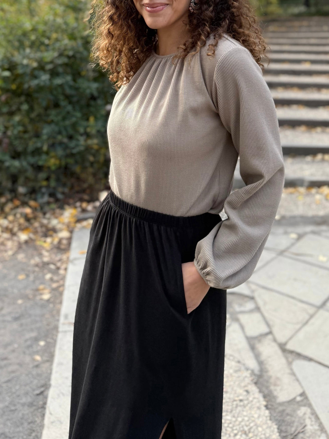 AMARA skirt in Black