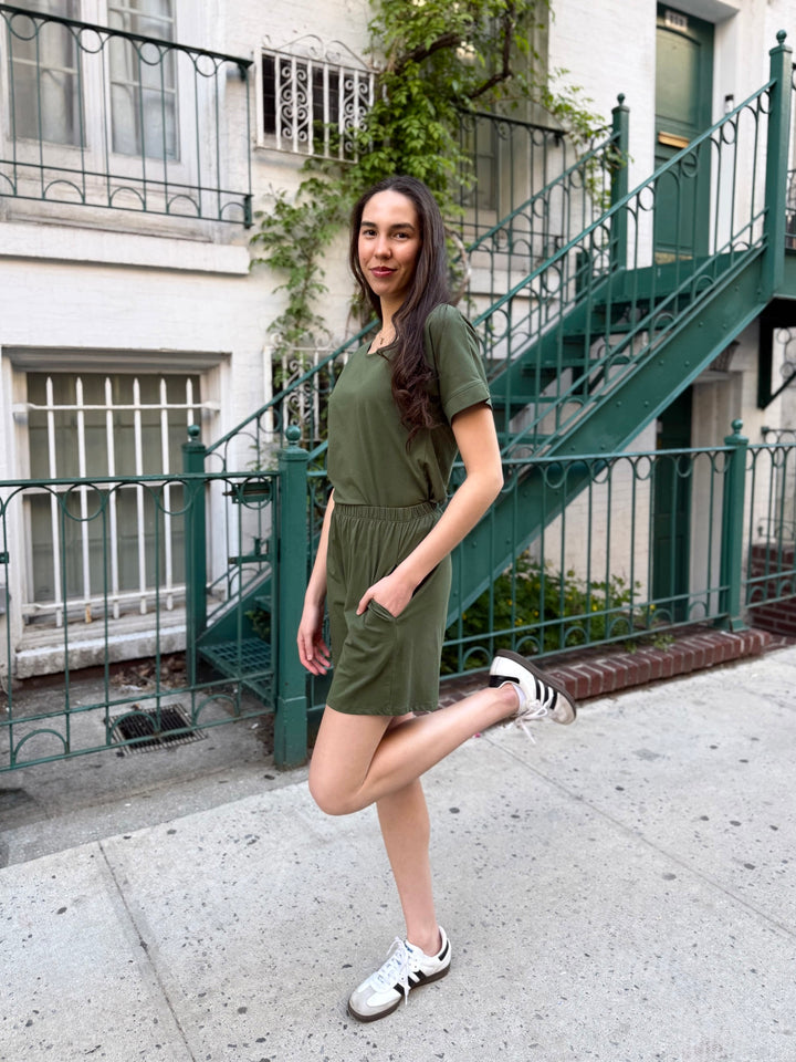 ANDRI jersey shorts in Meadow Green