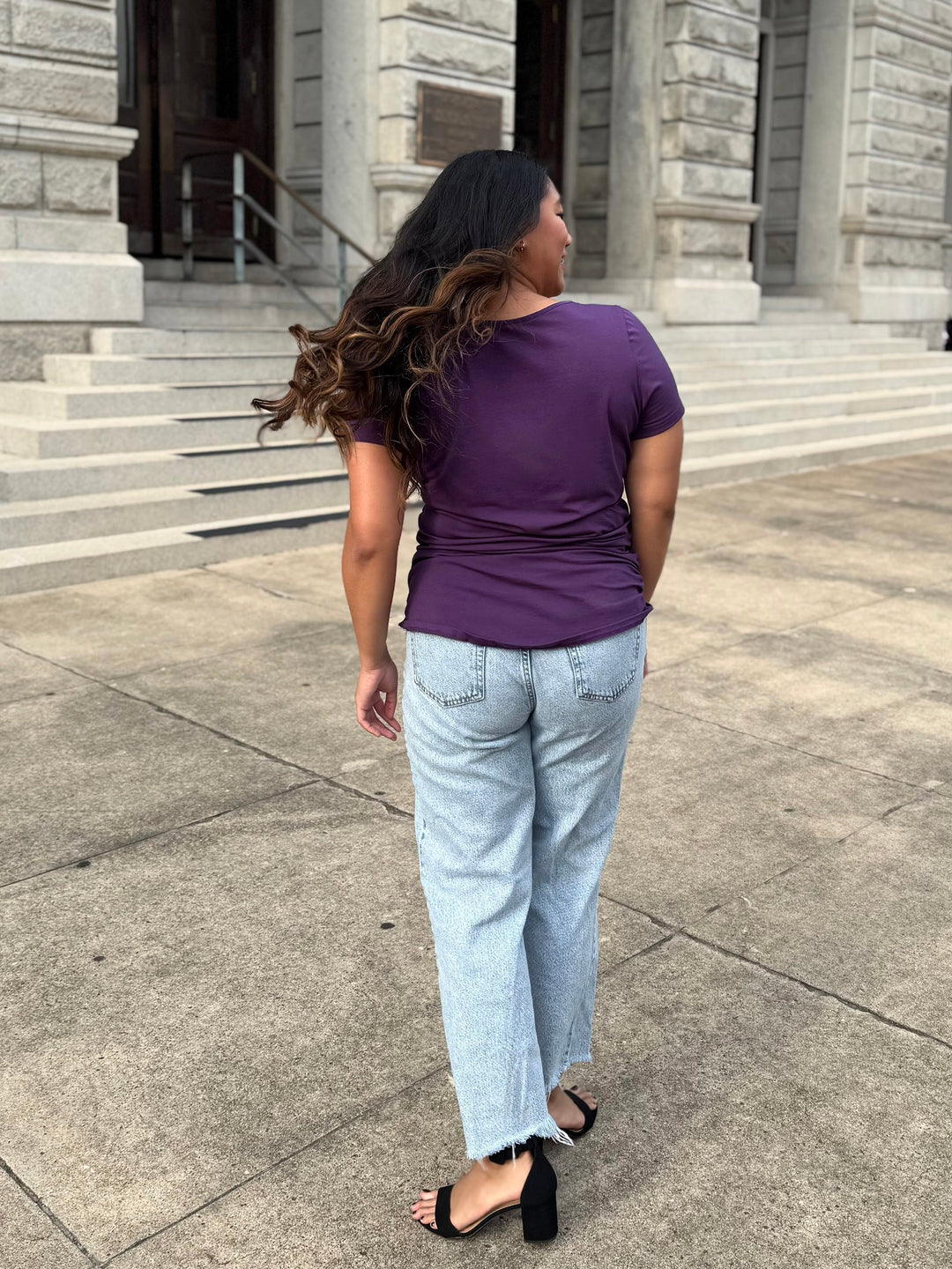 JANEY ruched tee in Midnight Dahlia