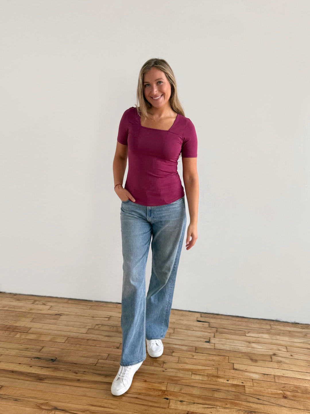 MILA fitted tee in Deep Berry