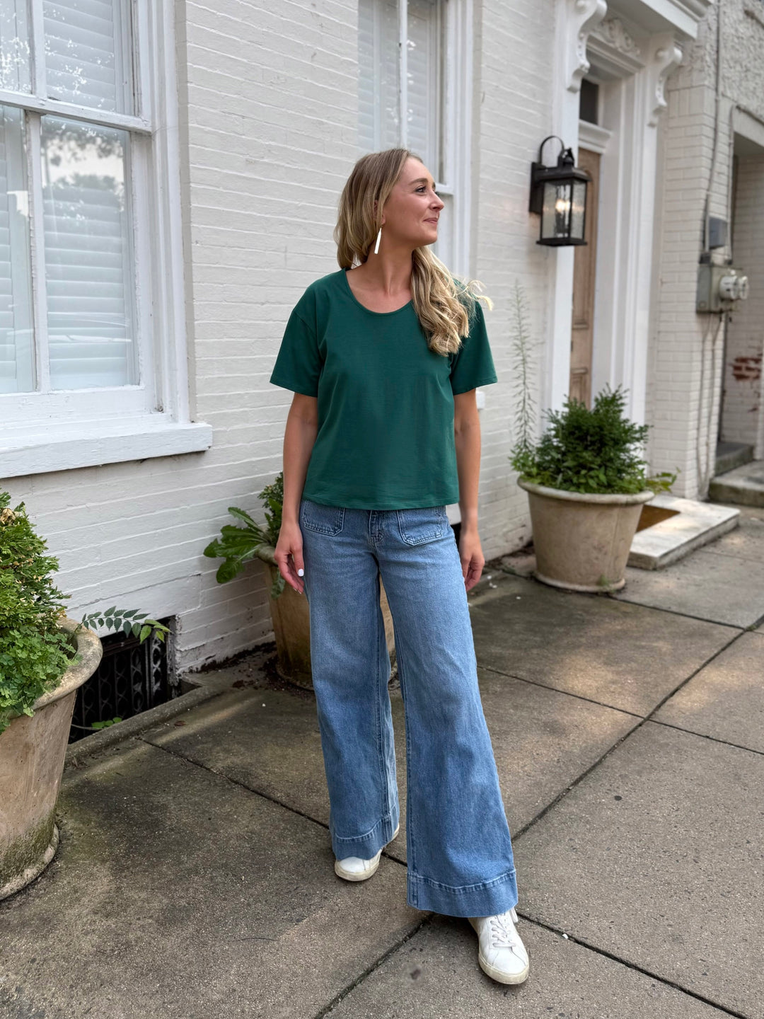 CALI tee in Bold Juniper