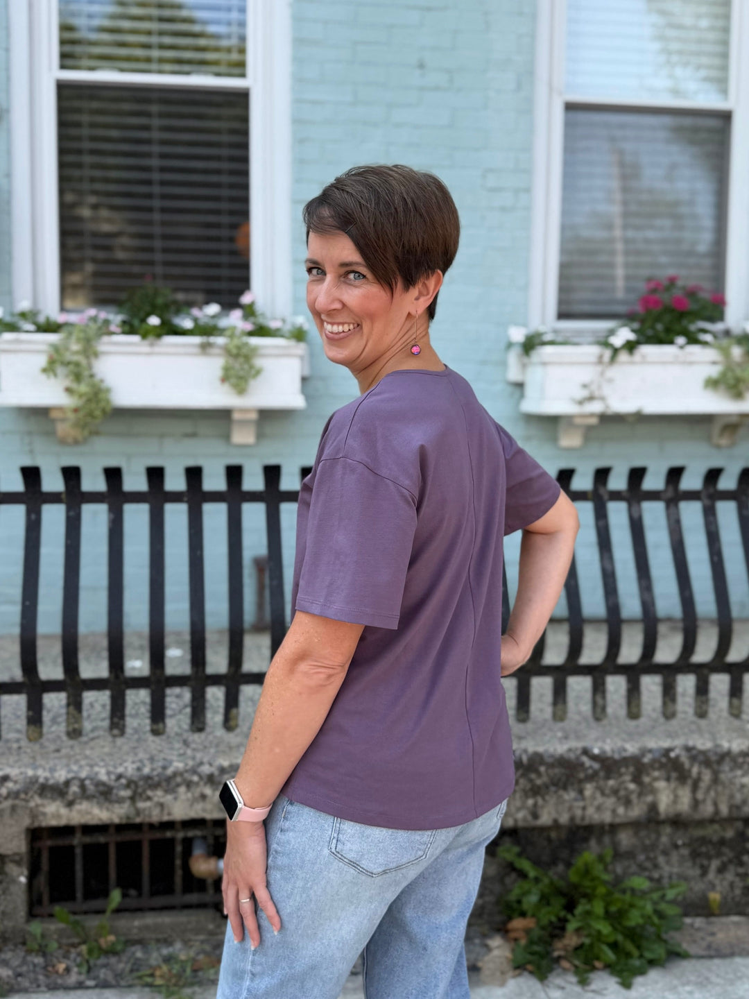 CALI tee in Smoky Purple