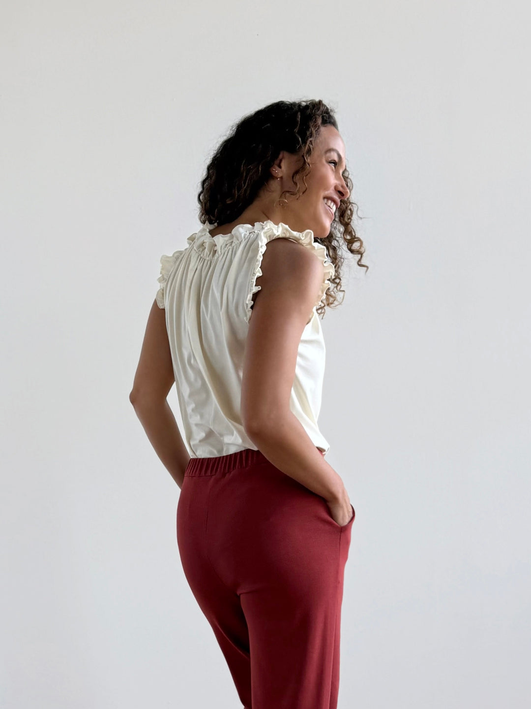 SOPHIA tulip hem pants in Red Amber