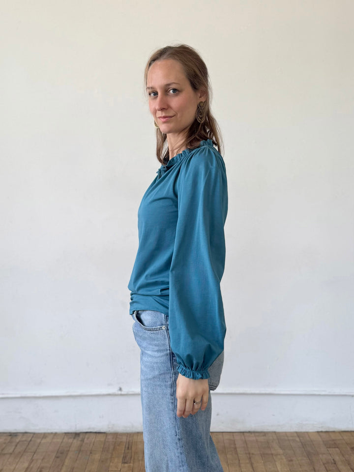 ROCHELLE top in Peacock Blue