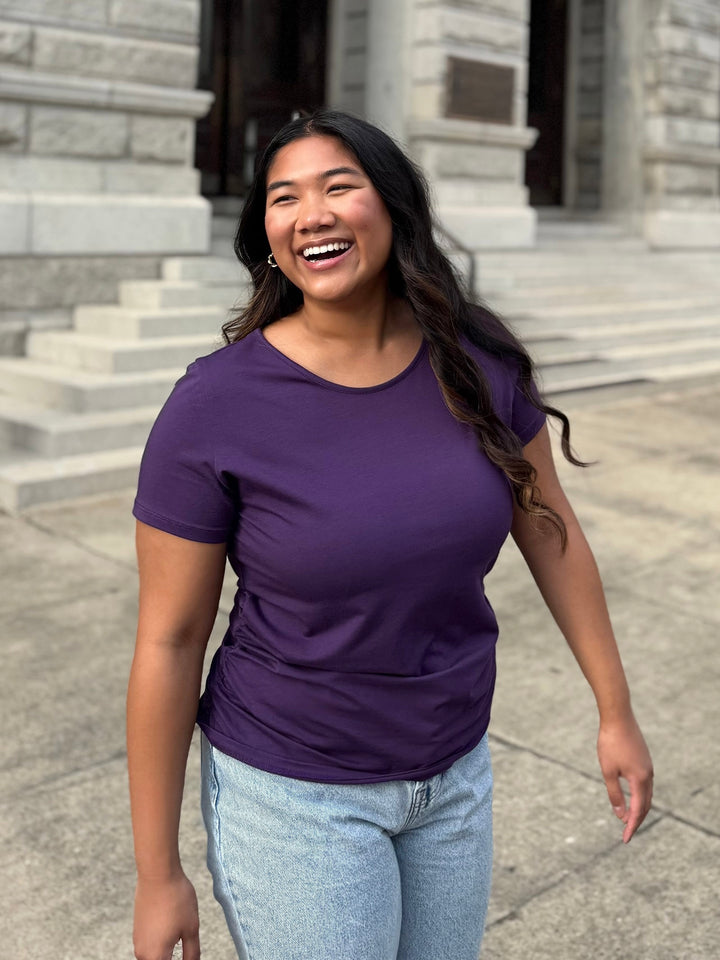 JANEY ruched tee in Midnight Dahlia