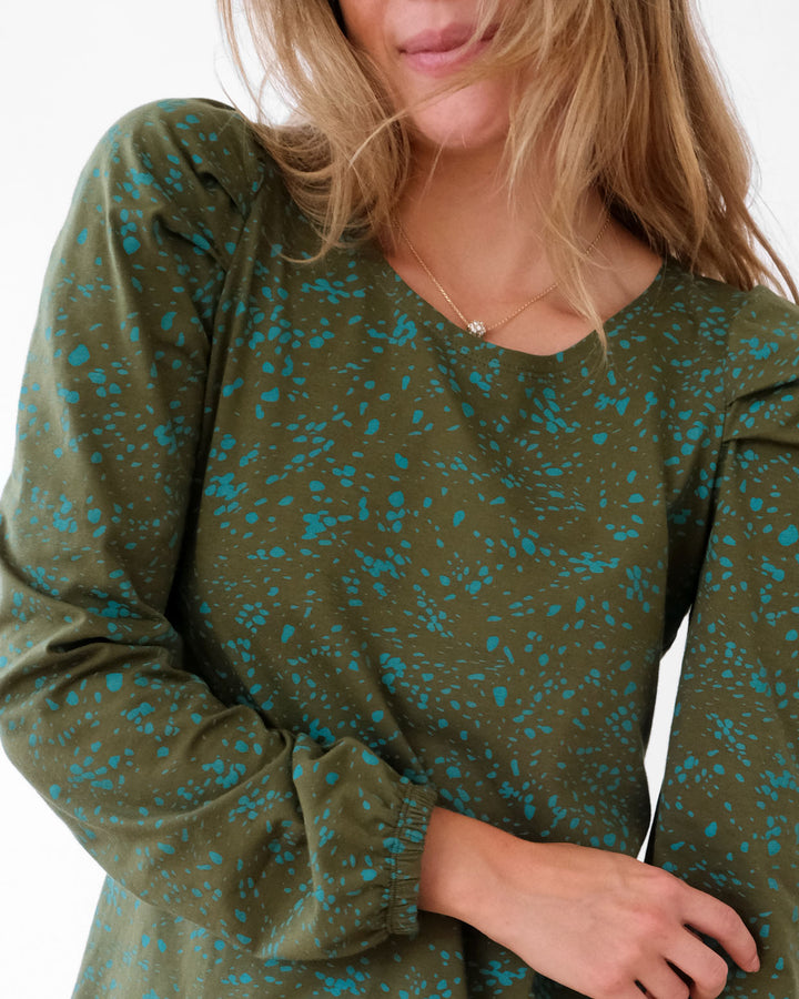 ATHENA printed top in Olive/Teal