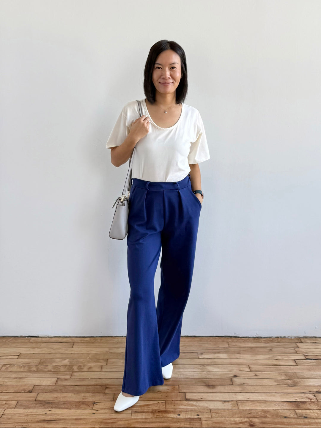 KENNA pants in Bright Navy
