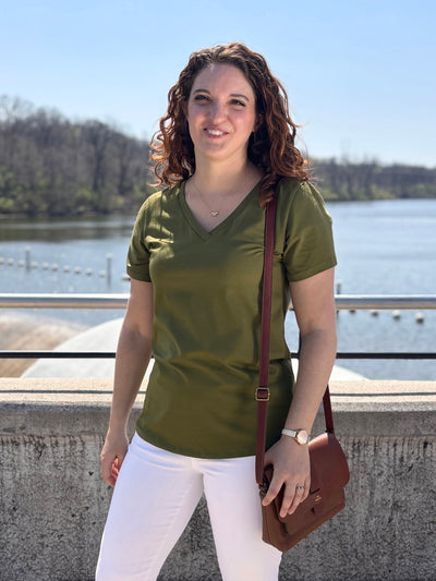 IVY tee in Olive Branch