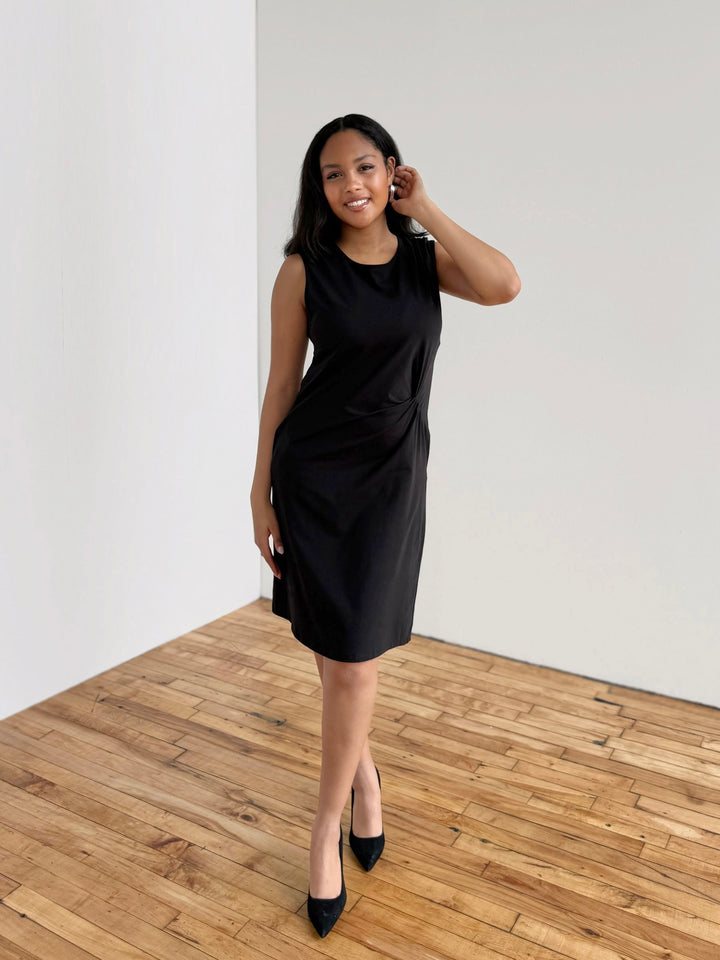 SOL dress in Black