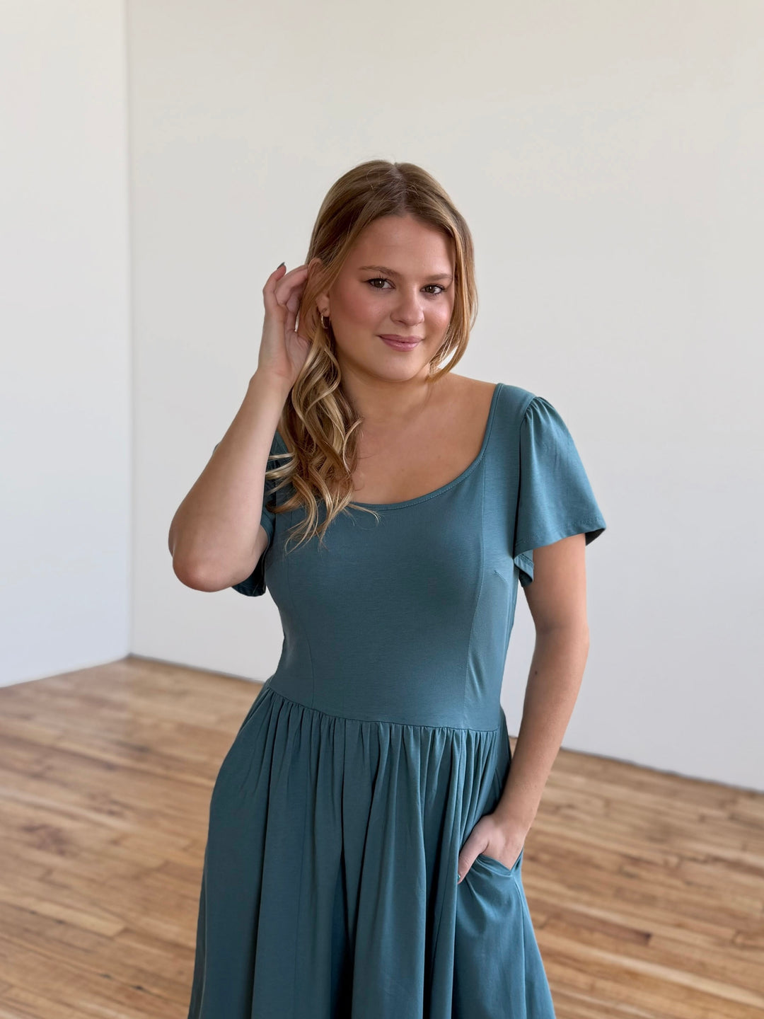RAZELE dress in Dark Aqua