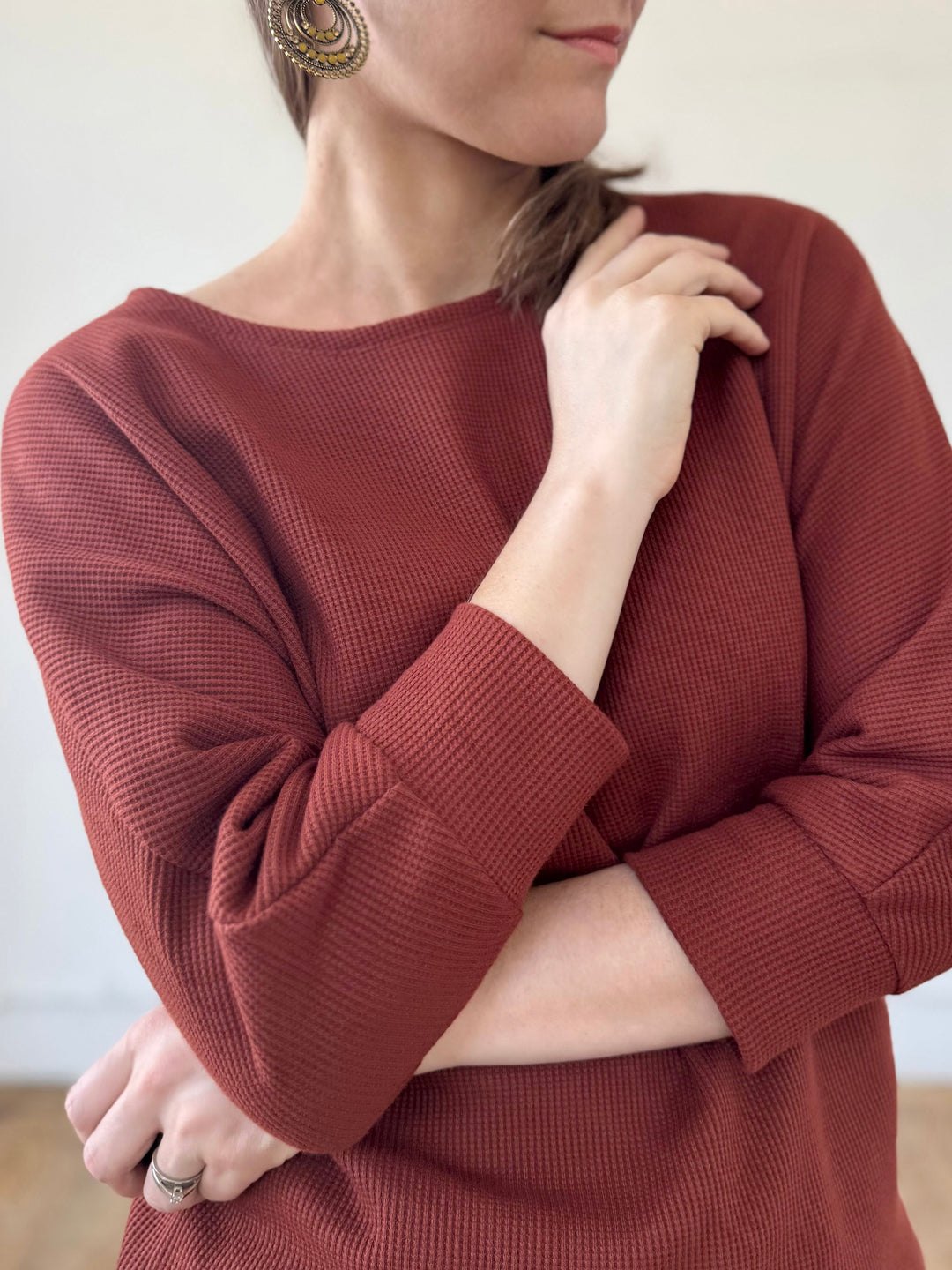TENLEY waffle knit top in Cherrywood