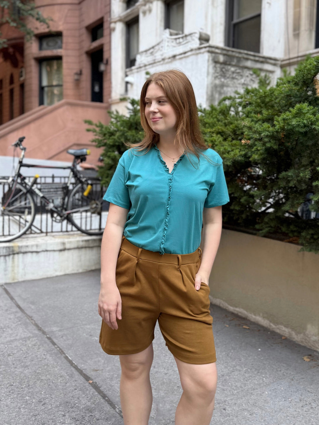 AVERIE heavy knit shorts in Warm Sienna