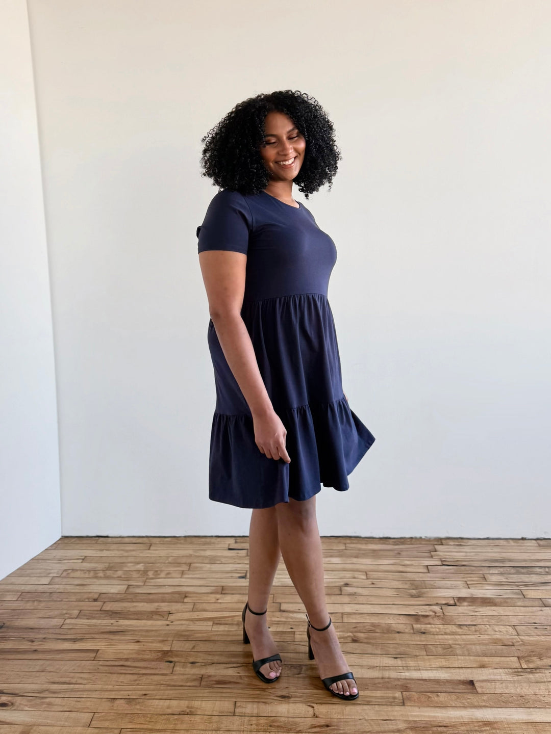 ARIA dress in Navy