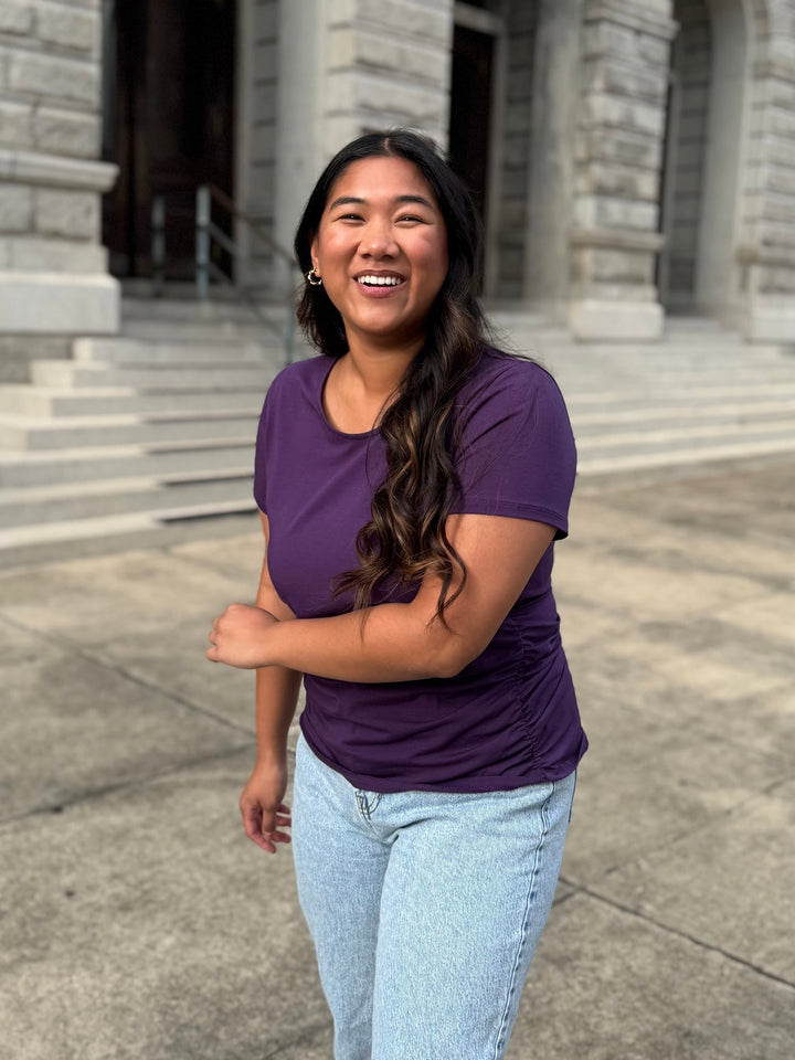 JANEY ruched tee in Midnight Dahlia