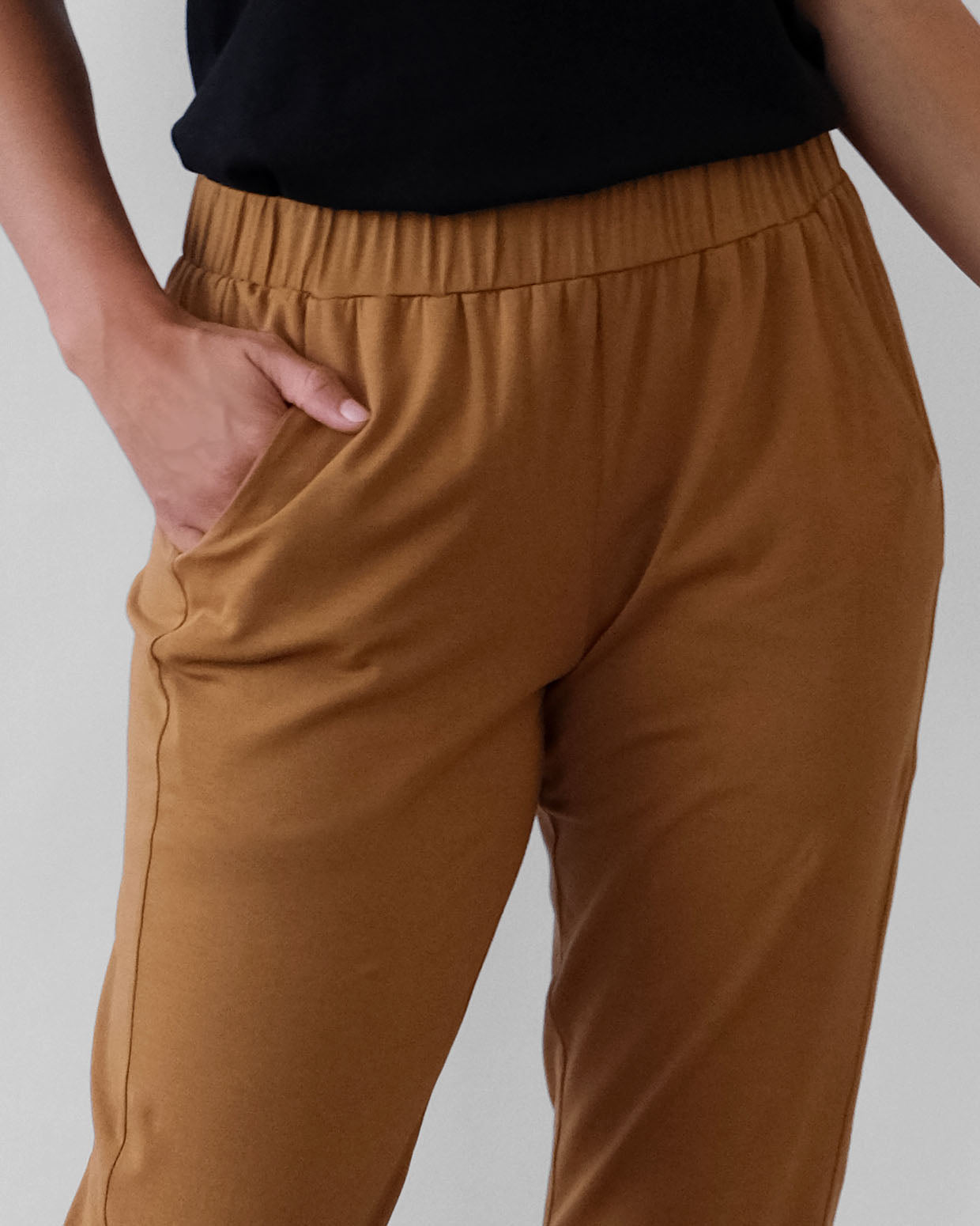 BERKE ankle pants in Bronze