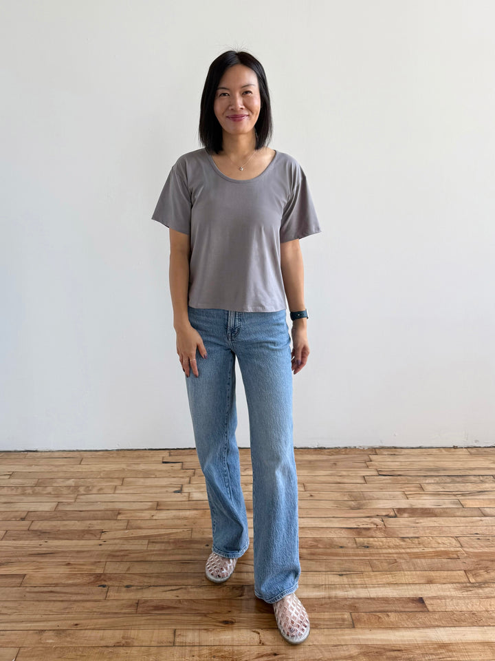 KIM tee in Circular Grey