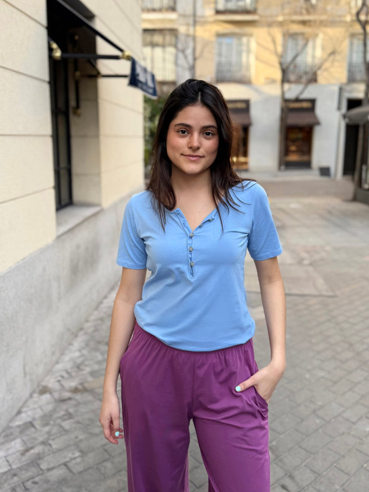 ROSA tee in Light Cornflower