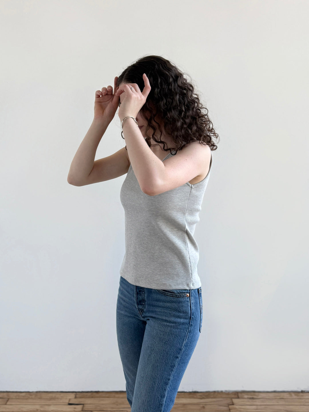 MAYA rib-knit fitted tank in Marble Grey