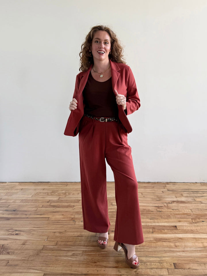 KENNA pants in Red Amber