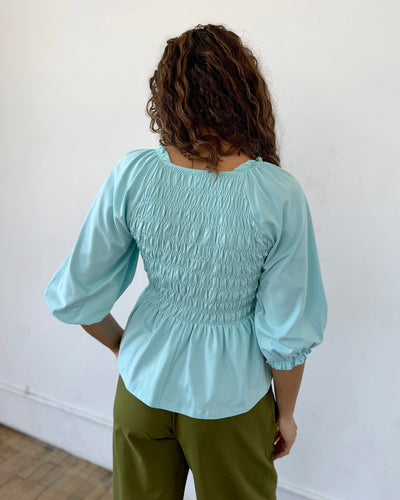 BEATRICE top in Crisp Aqua