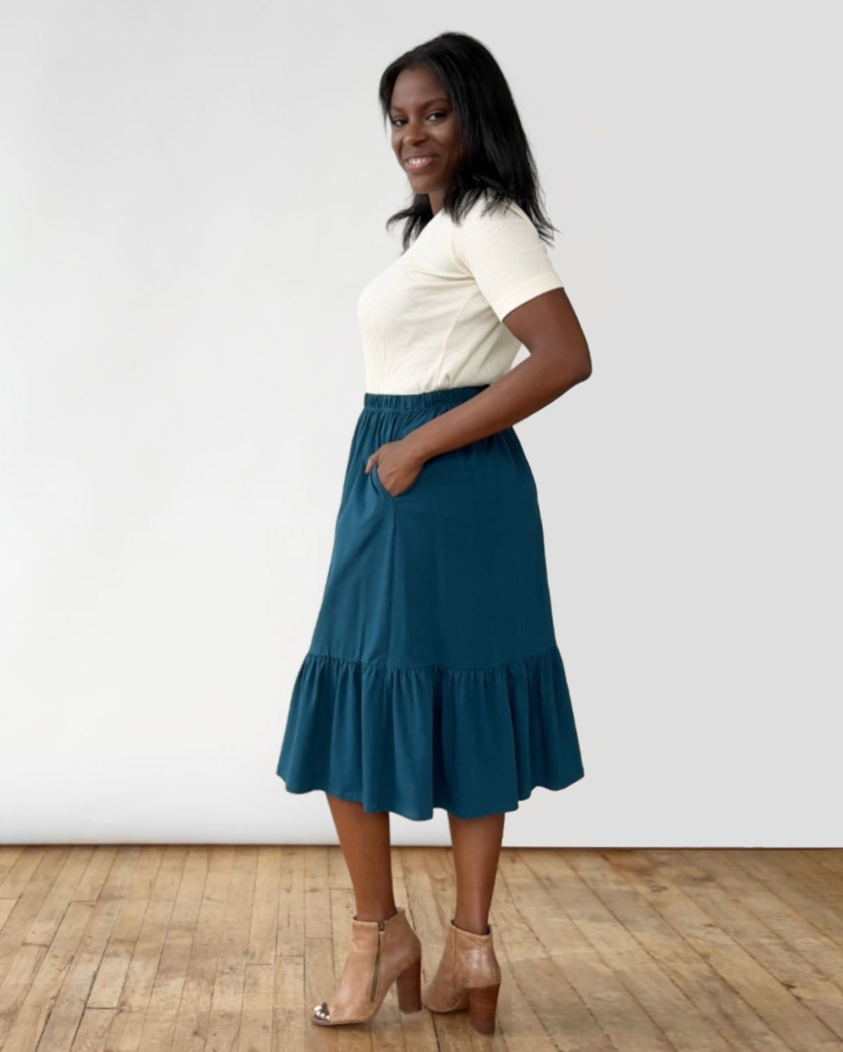 CASSIDY skirt in Tidal Teal