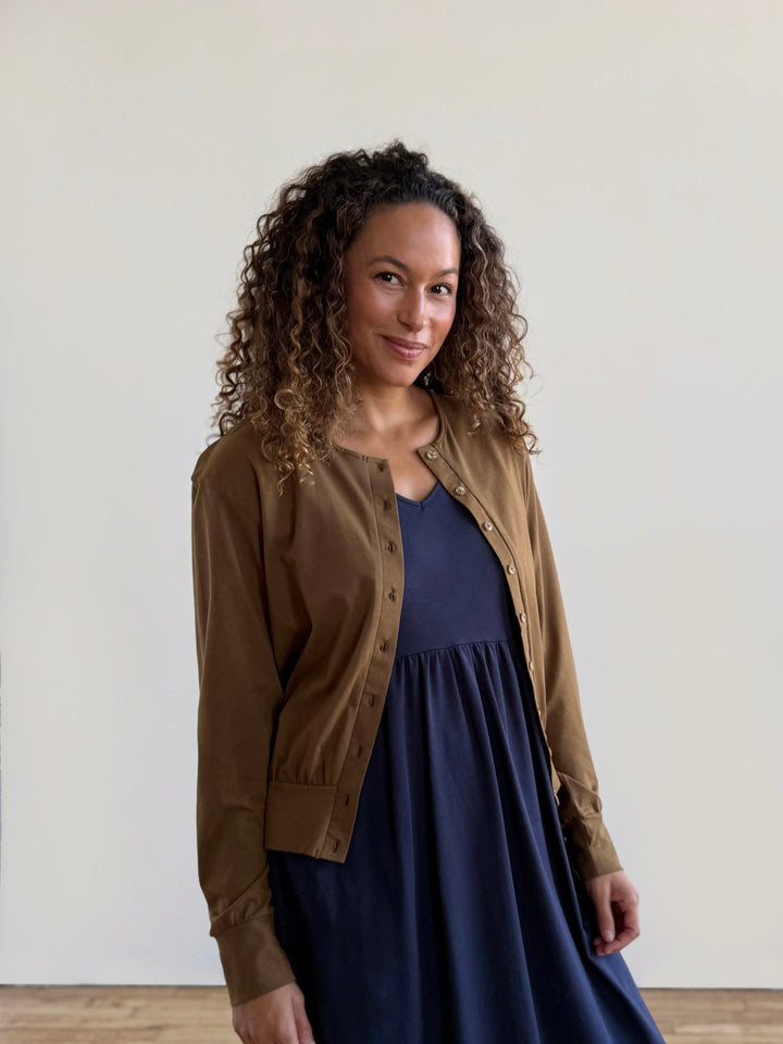 EUGENIE cardigan/top in Kona Brown