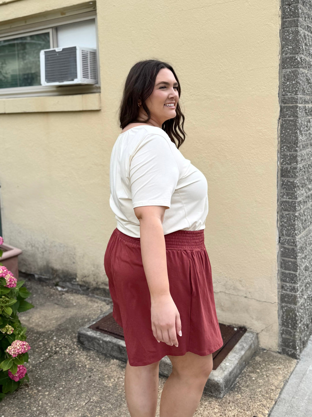CORINNE skort in Earthy Red