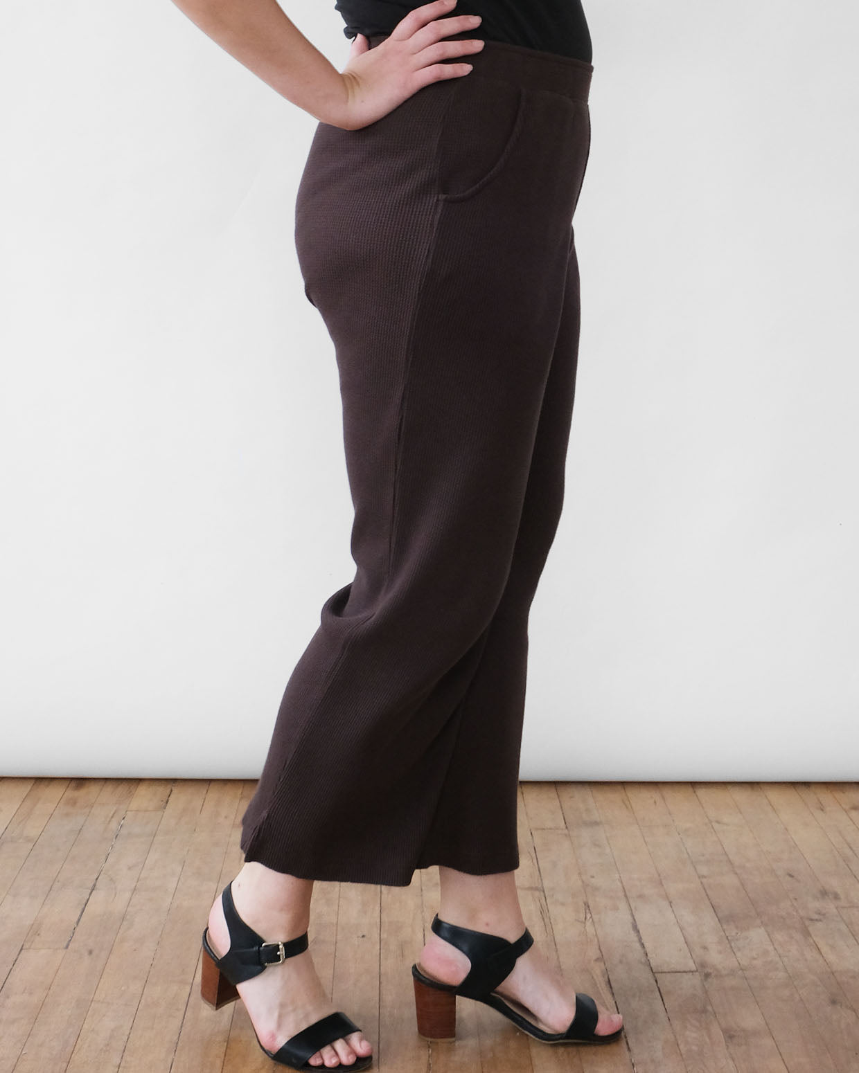 COLBY waffle knit pants in Dark Oak