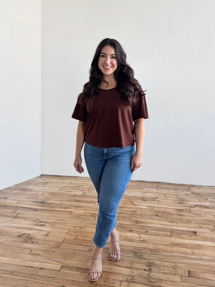 KIM tee in Burnt Cedar