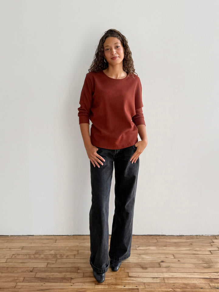 TENLEY waffle knit top in Cherrywood