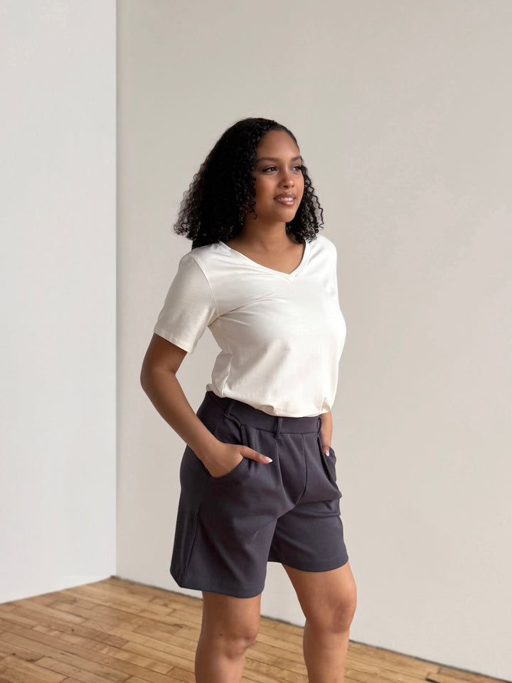 AVERIE heavy knit shorts in Gunmetal