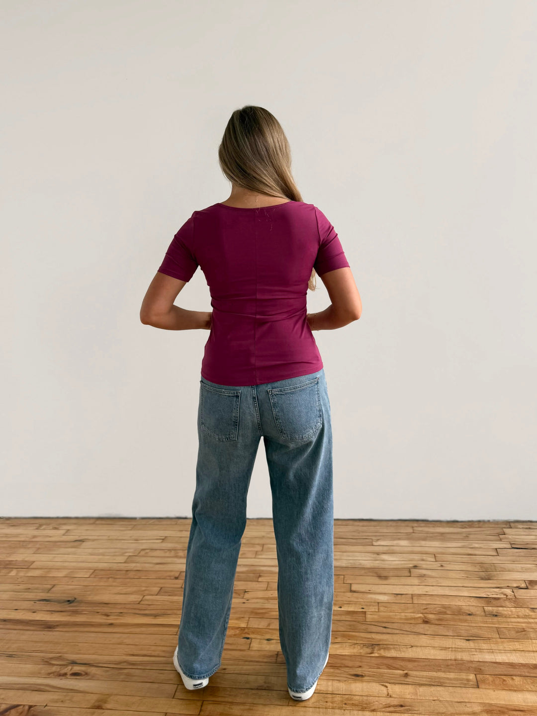 MILA fitted tee in Deep Berry