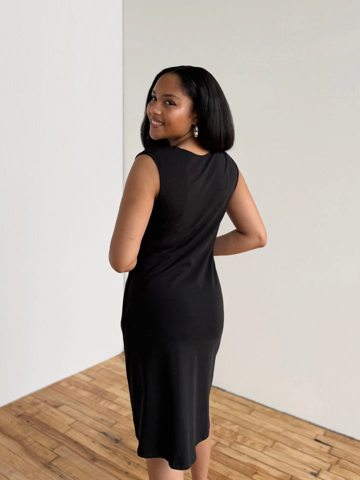 SOL dress in Black