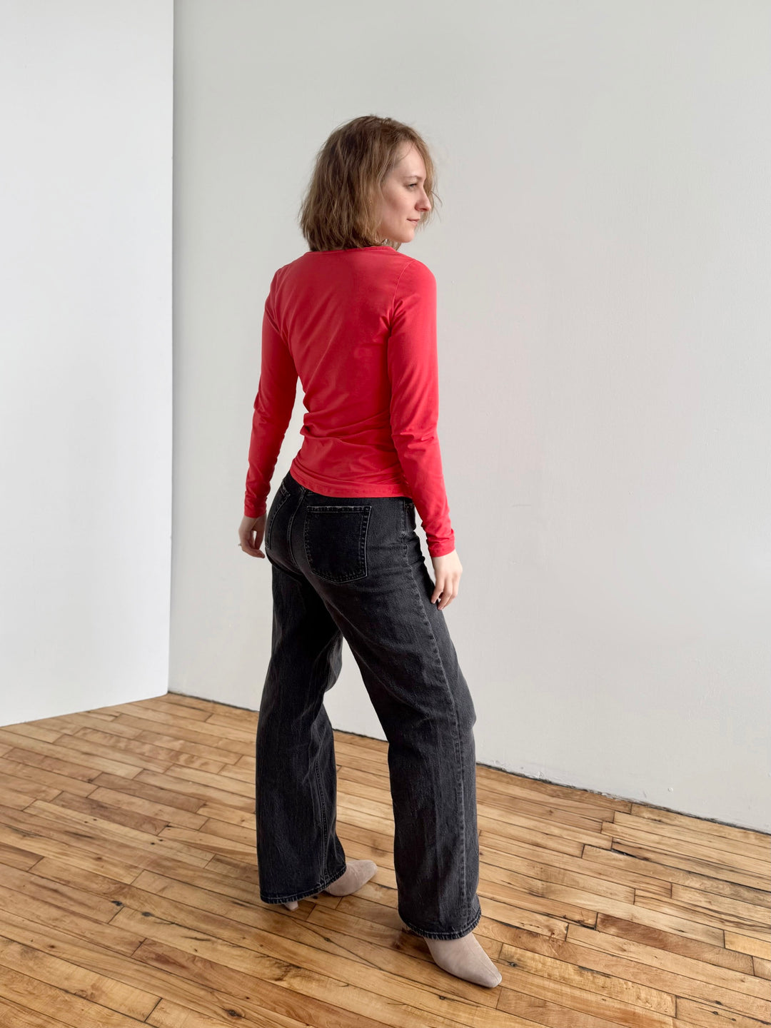 NURY ruched tee in Coral Red