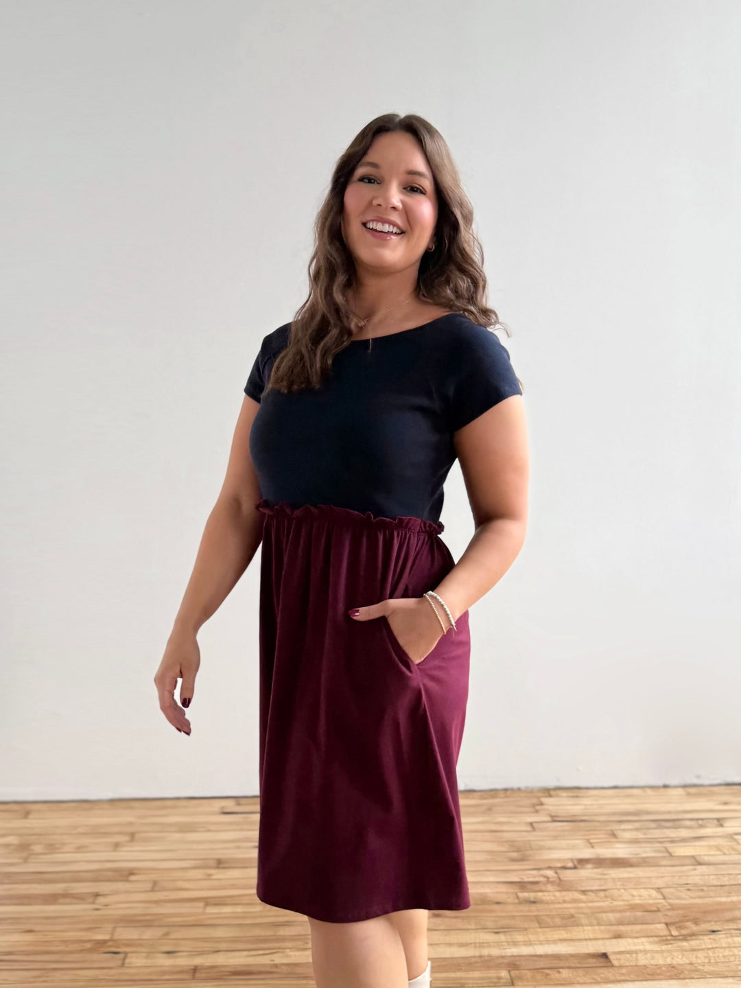 CAITLIN rib+jersey dress in Navy/Merlot