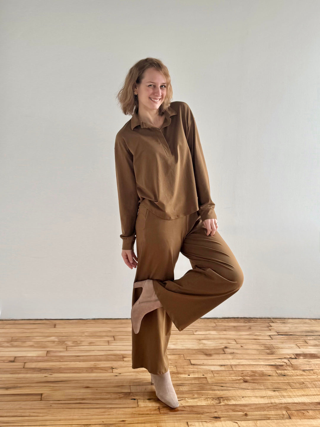 MICAH jersey top in Kona Brown