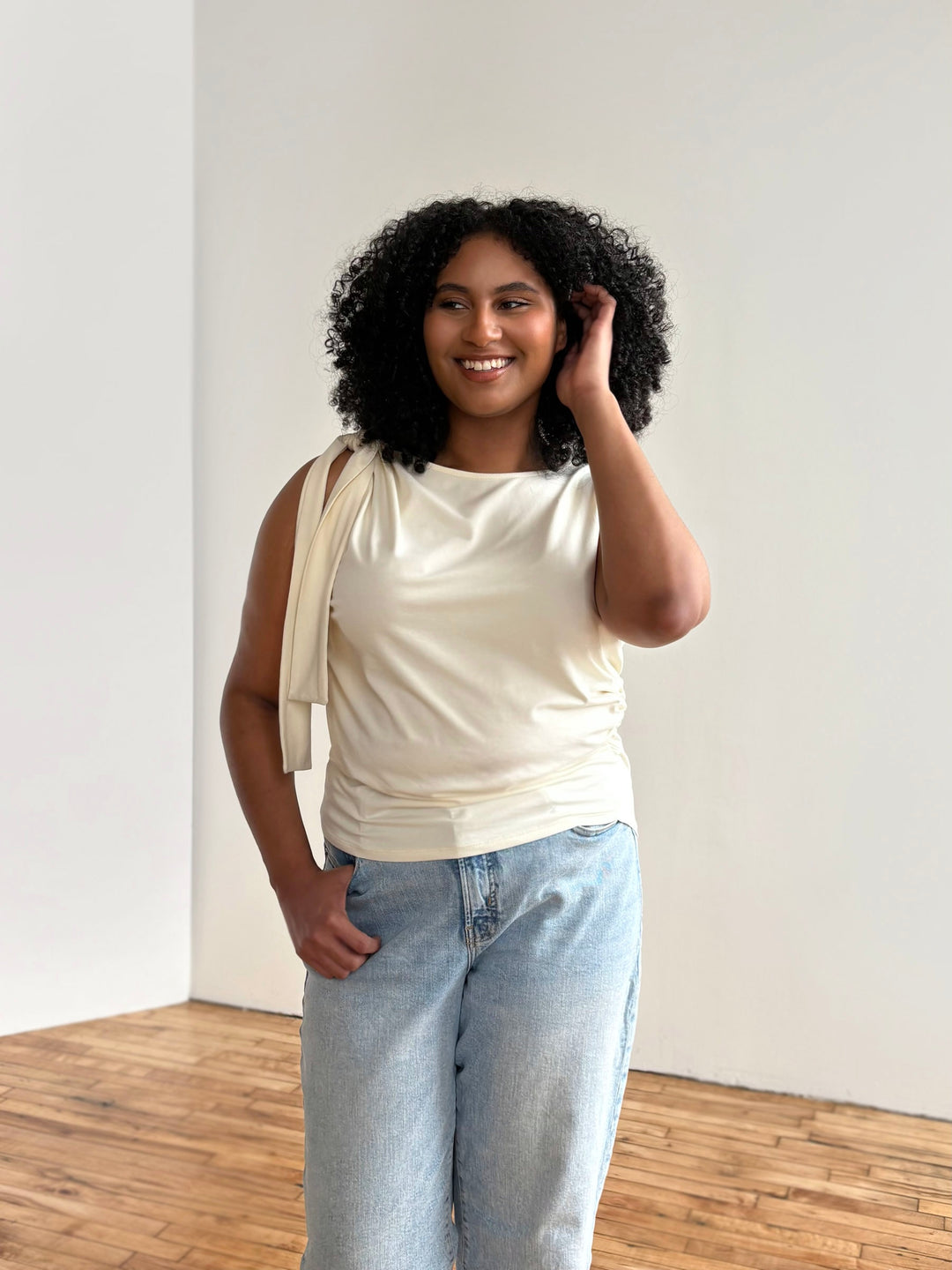 KERRINE top in Chalk